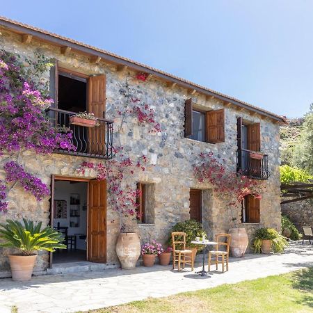 Agia Paraskevi  Manolis' Houseヴィラ エクステリア 写真
