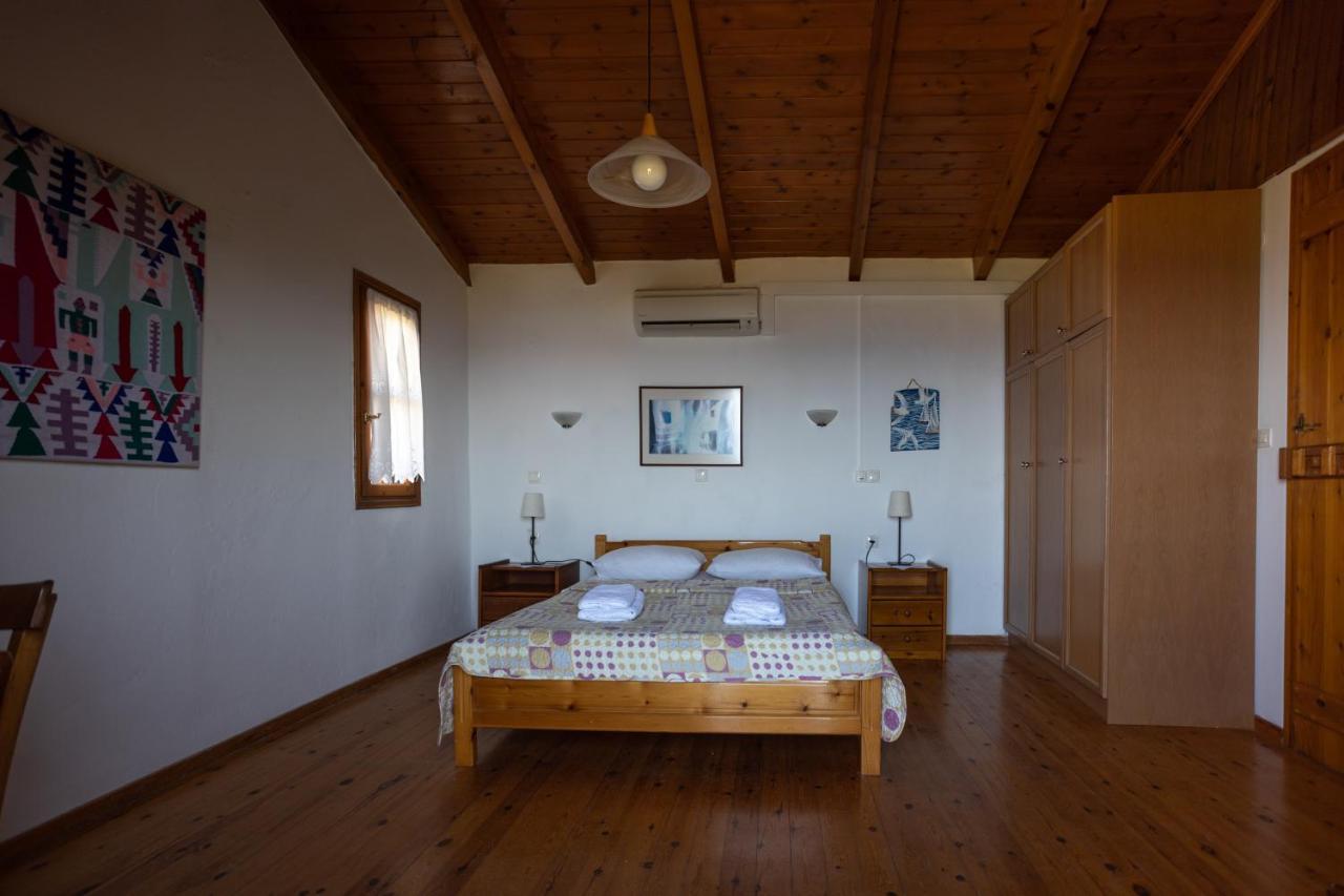 Agia Paraskevi  Manolis' Houseヴィラ エクステリア 写真