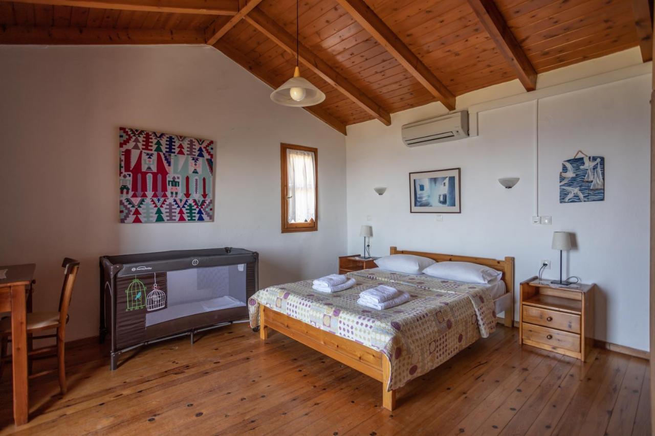 Agia Paraskevi  Manolis' Houseヴィラ エクステリア 写真