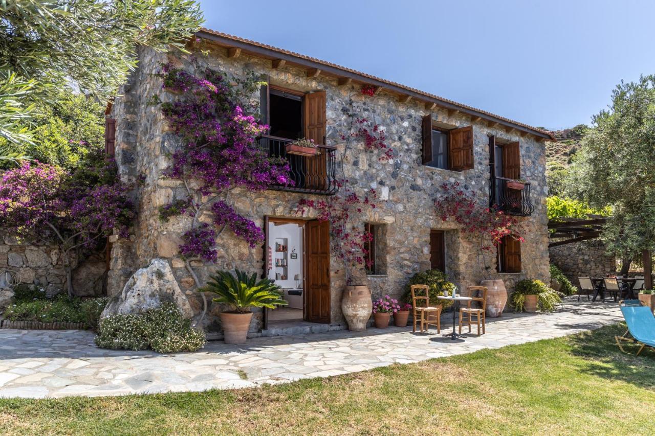 Agia Paraskevi  Manolis' Houseヴィラ エクステリア 写真